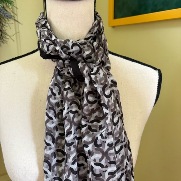 NWT COACH Scarf - Picture 13 of 13